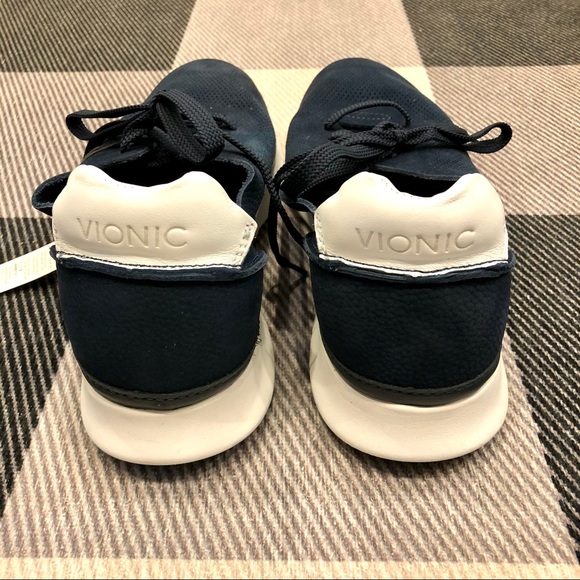 Vionic Tucker Men’s Navy Leather Sneakers New - Picture 3 of 4